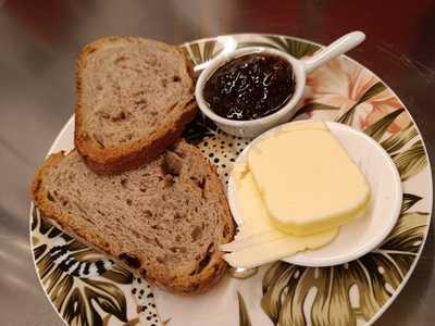 El Salon De Mi Casa Cat Cafe