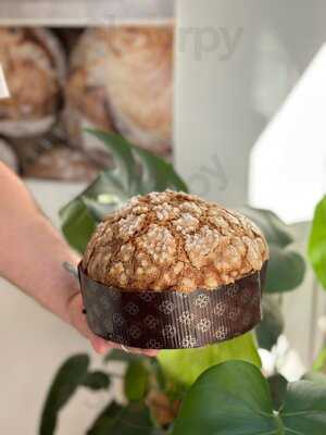 Brava Bakery And Coffee