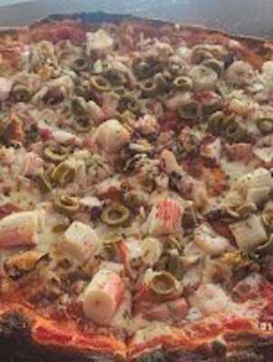 Pizzeria Al Horno De Leña El Rinconcito