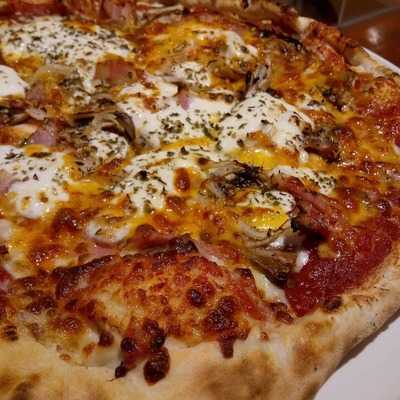 Bufaloloco Pizzería Brasileña