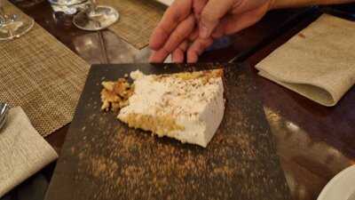 Trobaz Enoteca Gastronómica