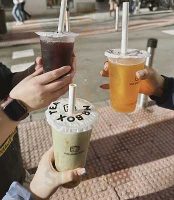 Mr Box Tea