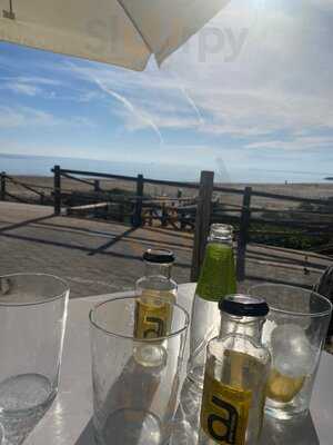 Perla Negra Beach Club