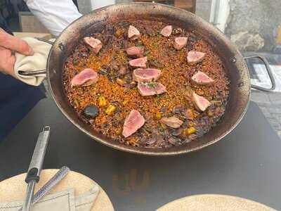 Mestizo Arroz & Brasas