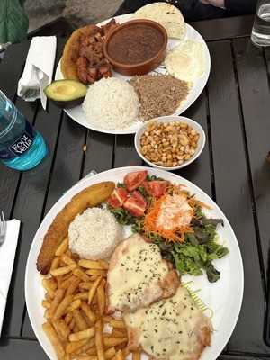 La Cuina Dels Mayolo