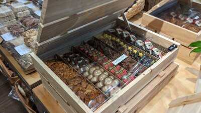 Late & Late Chocolate