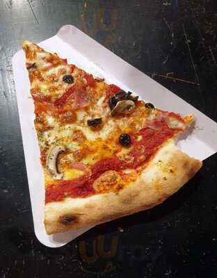 The Italian Pizza Sevilla