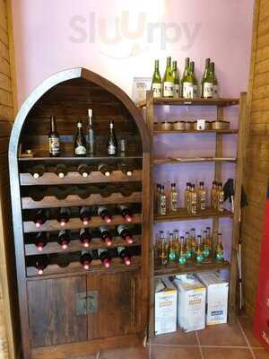 Bar Restaurant "casa Lila"