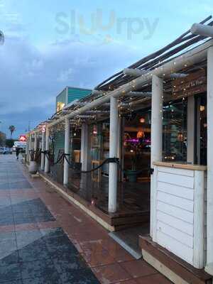 Tiki Pinseria Torremolinos