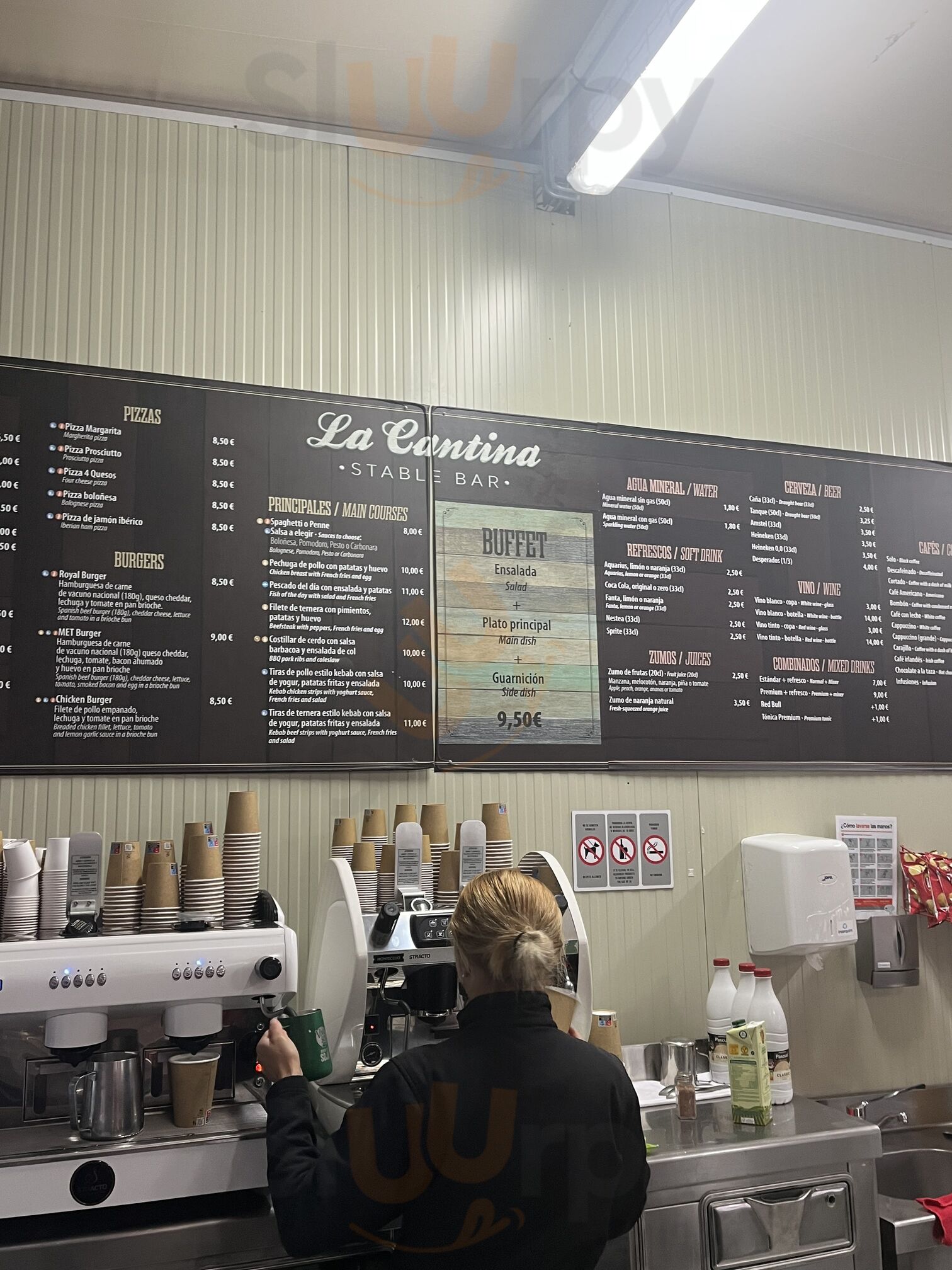 La Cantina - Stable Bar
