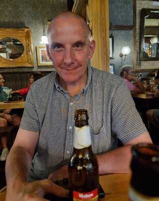 Morrissey's Irish Pub