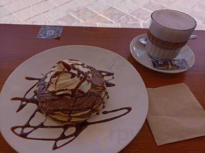 Amazonica Coffee & Breakfast