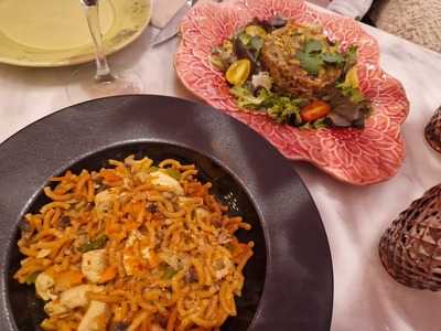 Lunática Taberna Dadaísta