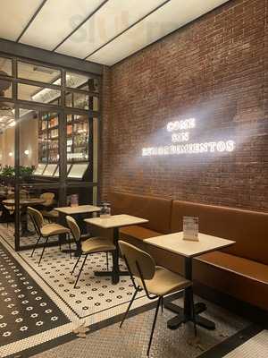 Naked&sated (diputació)