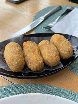 Alabardero River Club