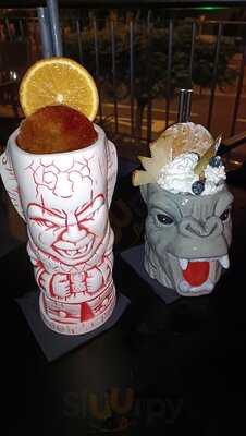 Rotana Cocktail & Shisha Bar