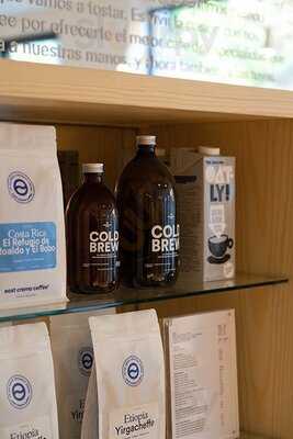 East Crema Coffee Diego (specialty Coffee Madrid)