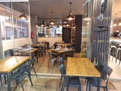 Otros Aires Steak House