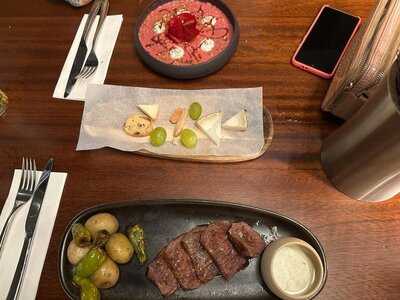 Cheese Bar By Quesarium