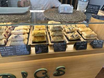 Manolas - Empanadas Cordobesas