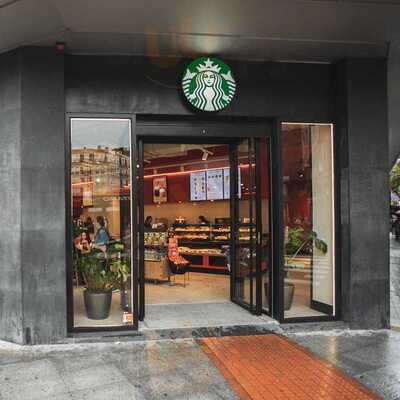 Starbucks Plaza Moyua