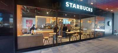 Starbucks Torre Caleido