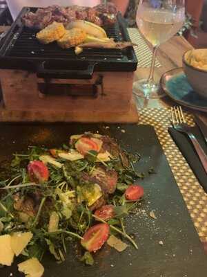 Qomo Bar Restaurant Cocktails - Photo 8