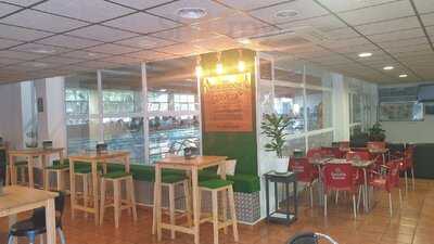 Cafetería La Piscina Café & Bar