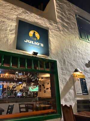 Julio's Tap Room