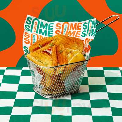 Same Same Burger Plaza Castilla