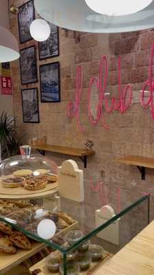 Empanada Club Gran De Gracia 61