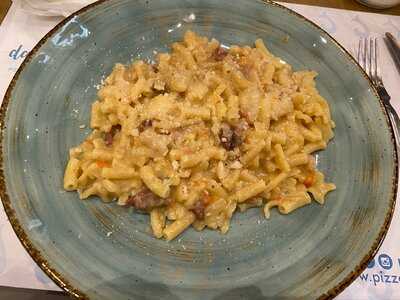 Trattoria Da Nanni Tallers