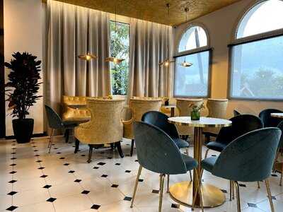 Art Bakery & Gourmet