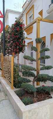 Art Bakery & Gourmet