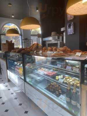 Art Bakery & Gourmet