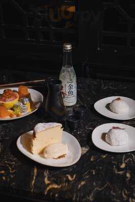 Os-kuro Sushi Bar & Robata