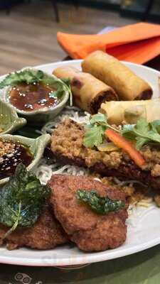 Thai Mongkut Chamberí - Photo 8