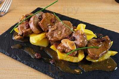 Mistral Restaurante & Bar