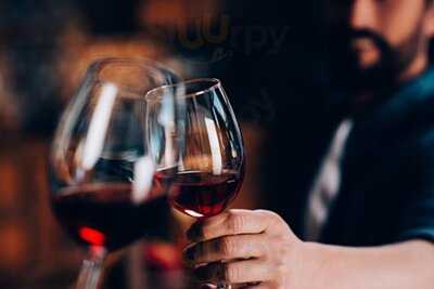 Mistral Restaurante & Bar