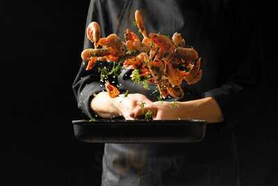 Mistral Restaurante & Bar