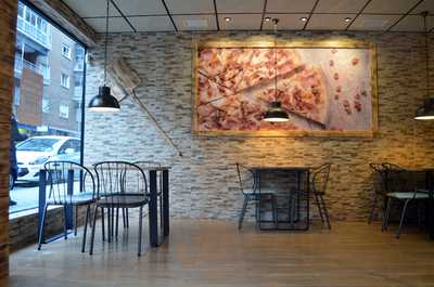 Pizzería Carlos Vallehermoso