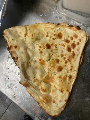 Curry N Grill House Fañabé