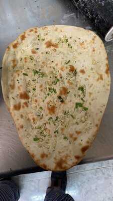 Curry N Grill House Fañabé