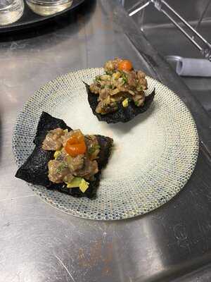 The Downtown Fusion Cuisine & Cocktial Lounge