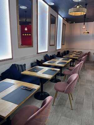 Numero Uno Steakhouse Pl Reina