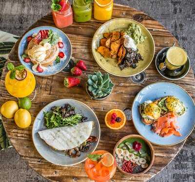 Zenith Brunch & Cocktails - Desengaño