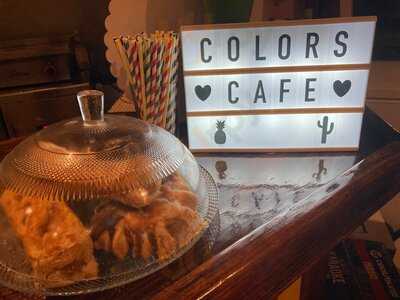 Colors Cafe - Apartamentos Tahiche