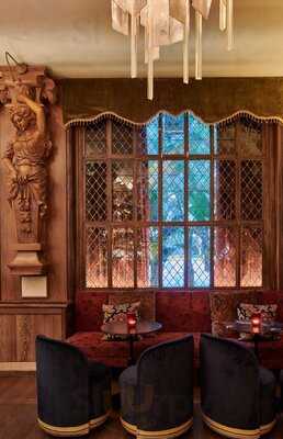 Nuts Cocktail Jazz Club