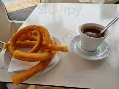 Cafetería Churreria El Dorado