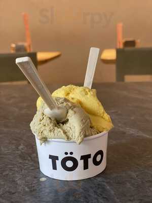Töto Ice Cream & Coffee